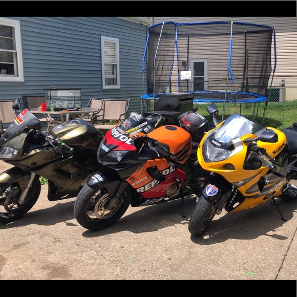 Meet your Posher, Supreme - Picture 1 of 1